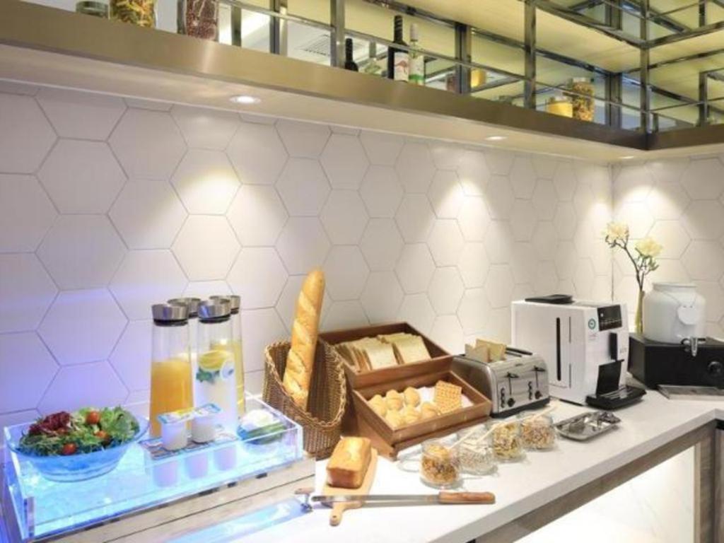 Magnotel Maglev Station Hotel Shanghai