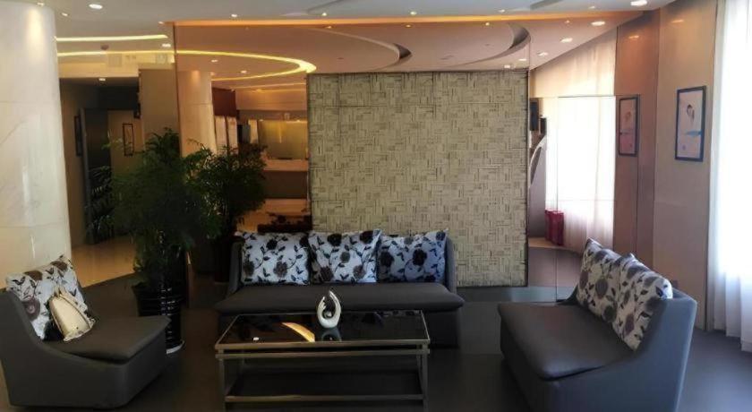 Magnotel Maglev Station Hotel 3*